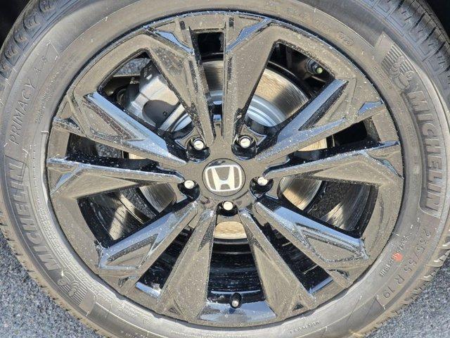 new 2026 Honda CR-V Hybrid car, priced at $44,233