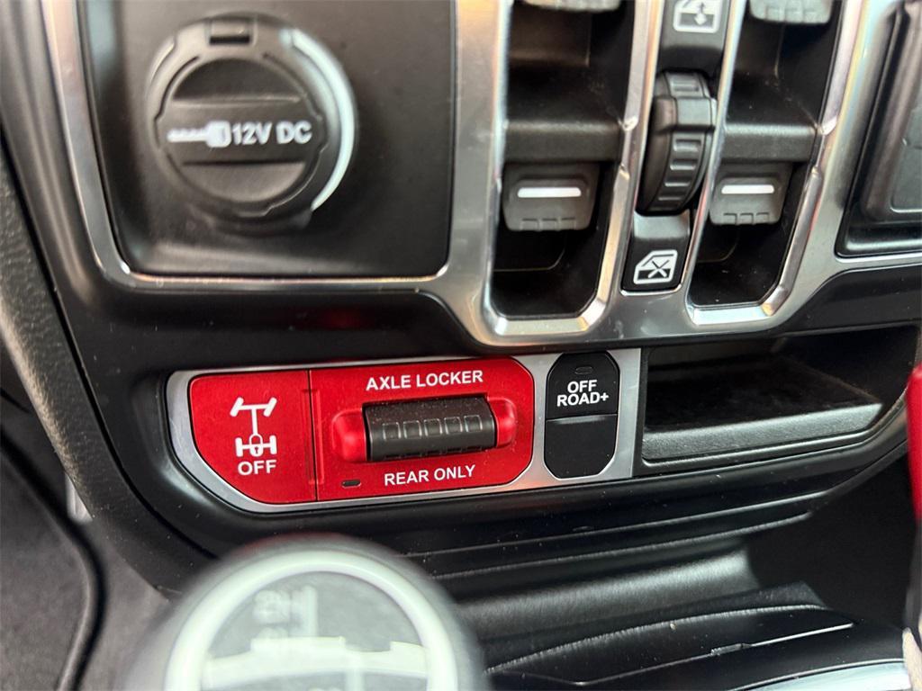 used 2021 Jeep Gladiator car, priced at $33,741