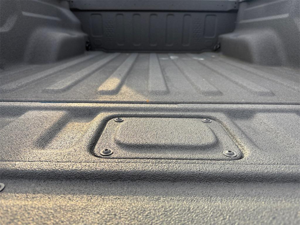 used 2021 Jeep Gladiator car, priced at $33,741