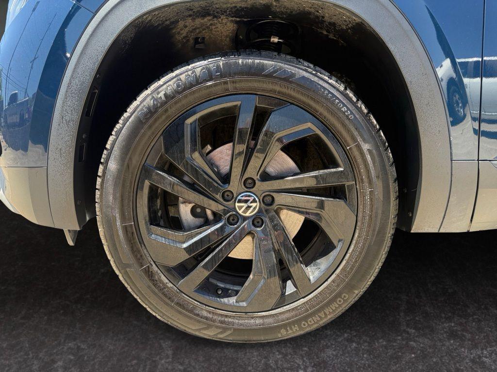 used 2022 Volkswagen Atlas car, priced at $25,988