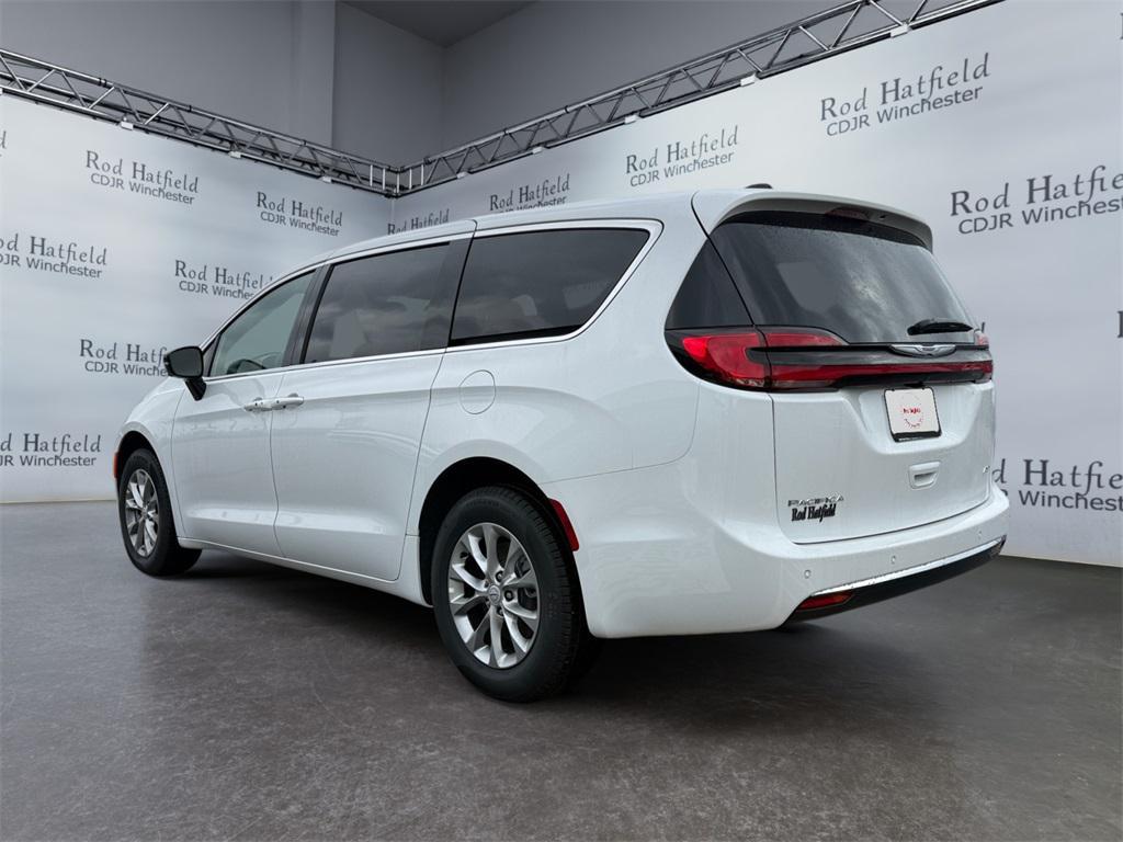 new 2026 Chrysler Pacifica car, priced at $43,361