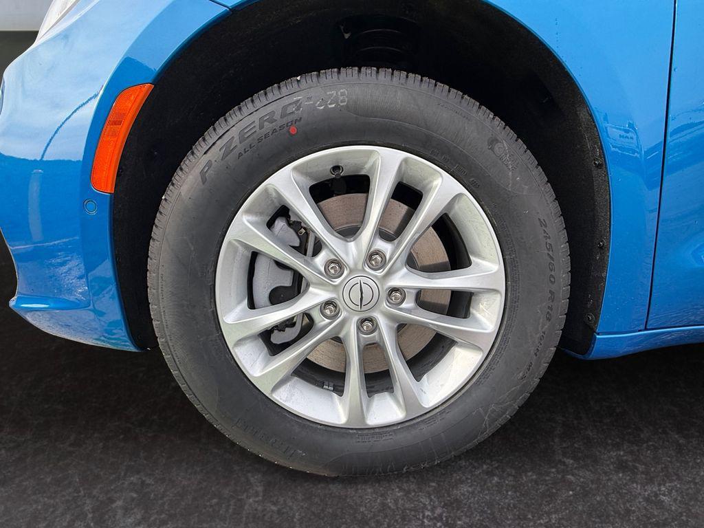 new 2026 Chrysler Pacifica car, priced at $44,220