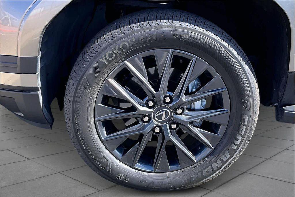 used 2024 Lexus GX 550 car, priced at $79,670