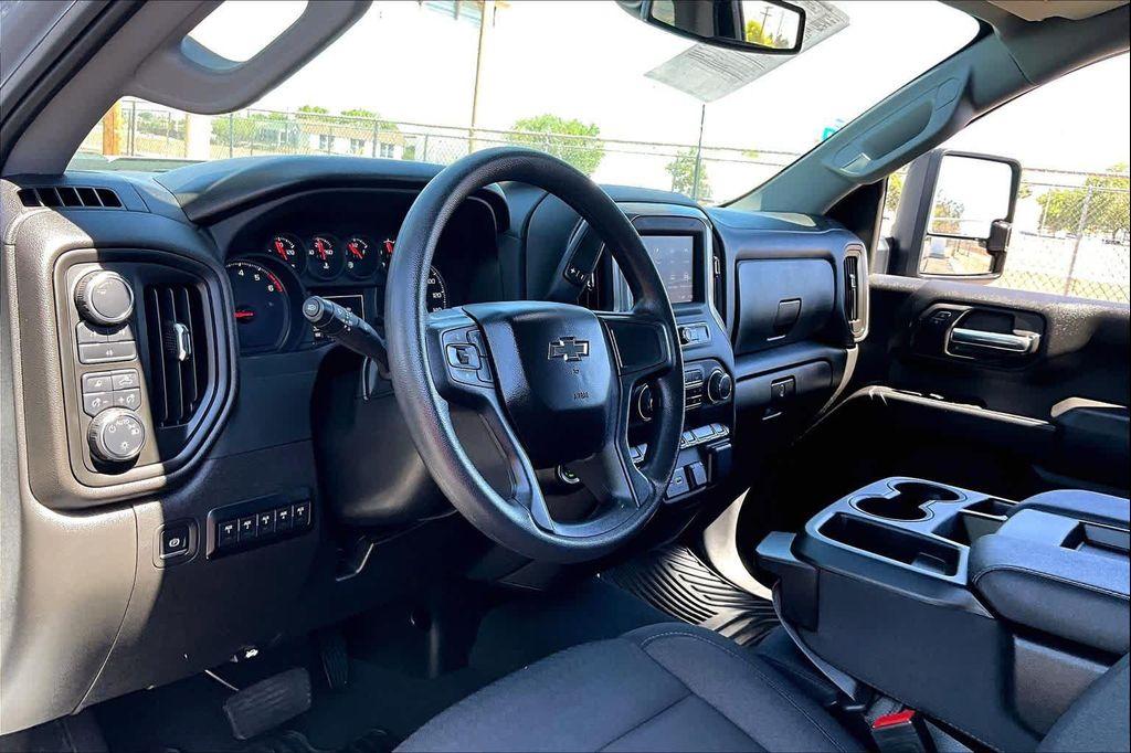 used 2025 Chevrolet Silverado 2500 car, priced at $55,258