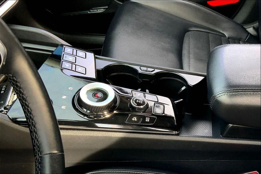 used 2023 Kia Sportage Hybrid car, priced at $27,235