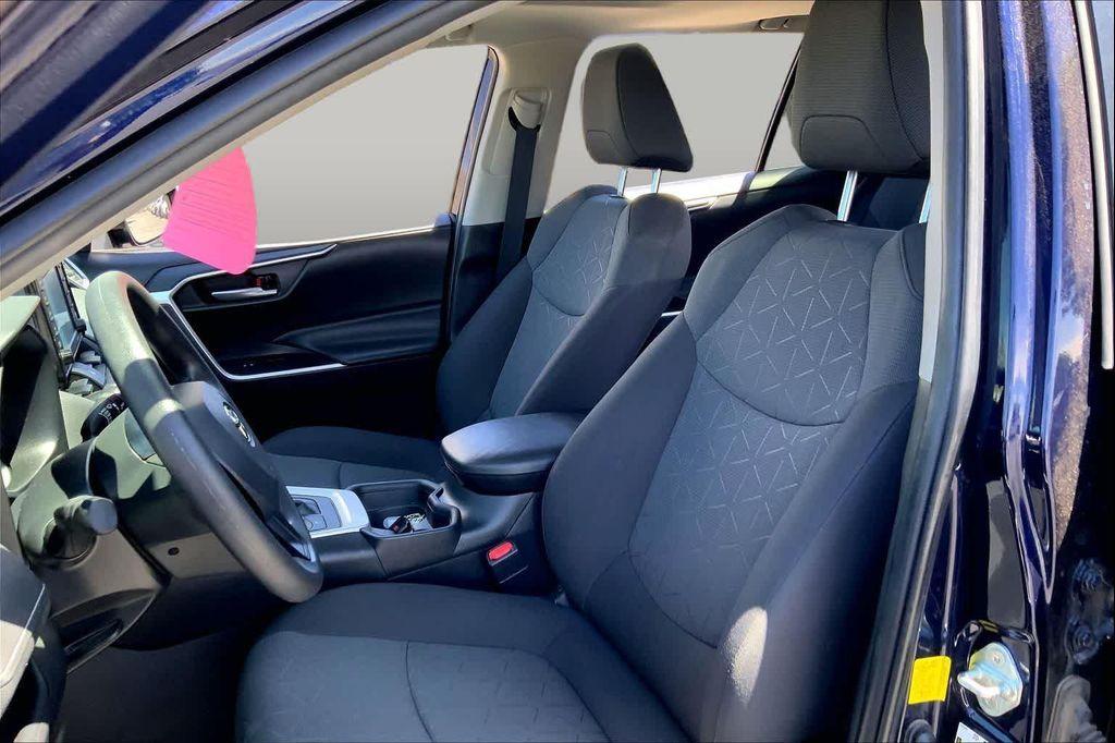 used 2021 Toyota RAV4 Hybrid car, priced at $26,268