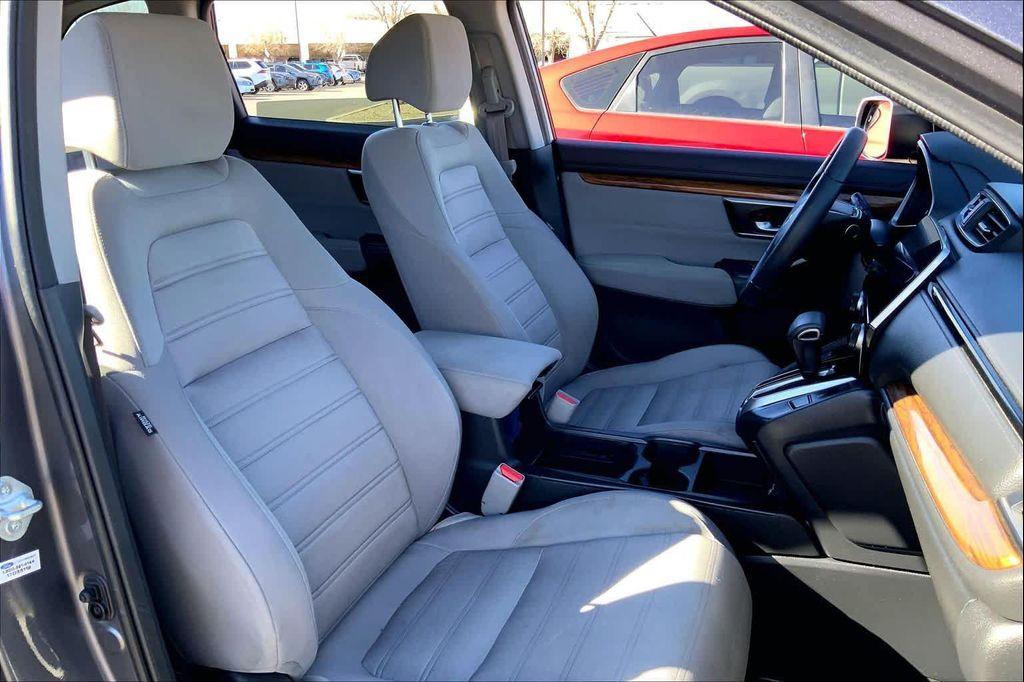 used 2022 Honda CR-V car, priced at $24,900