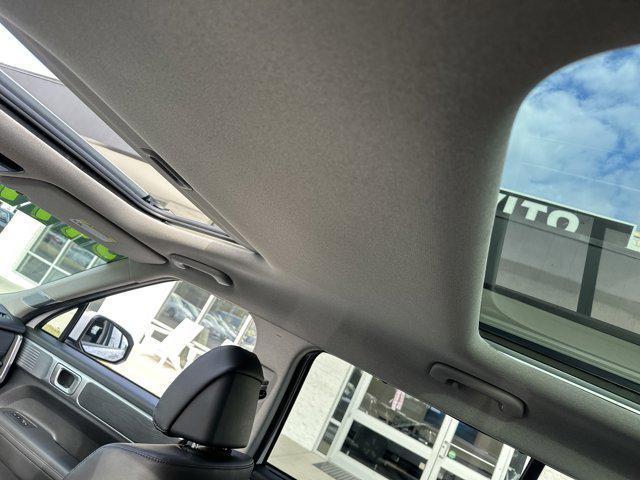 used 2024 Hyundai Santa Fe car, priced at $34,990