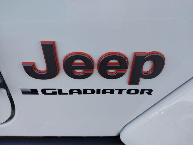 new 2025 Jeep Gladiator car, priced at $51,095