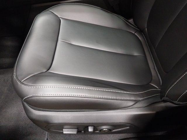 new 2025 Jeep Grand Cherokee car, priced at $44,735