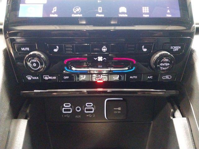 new 2025 Jeep Grand Cherokee car, priced at $44,735