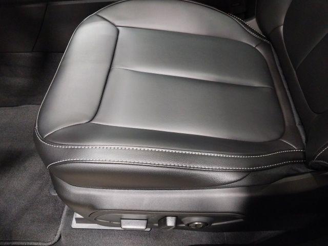 new 2025 Jeep Grand Cherokee car, priced at $43,640