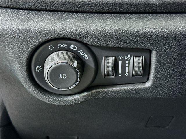 new 2026 Chrysler Pacifica car, priced at $43,560