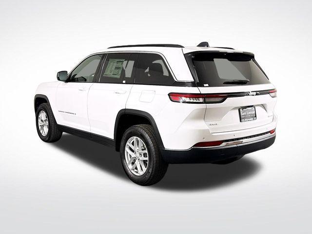 new 2025 Jeep Grand Cherokee car, priced at $35,575