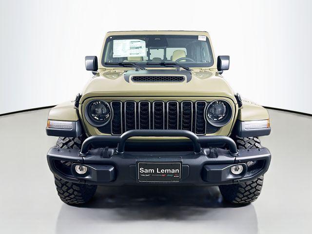 new 2026 Jeep Gladiator car, priced at $47,332