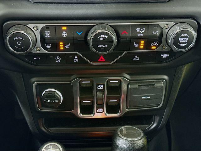 used 2023 Jeep Gladiator car, priced at $28,000