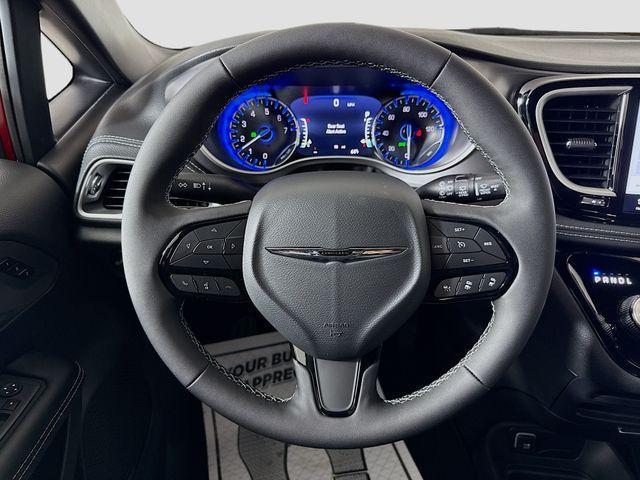 new 2026 Chrysler Pacifica car, priced at $41,592