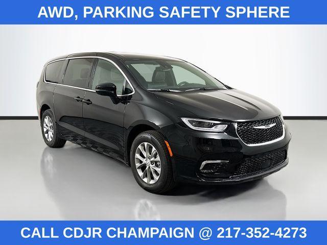 used 2025 Chrysler Pacifica car, priced at $38,990