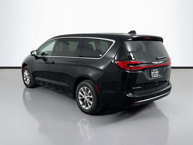 used 2025 Chrysler Pacifica car, priced at $38,990