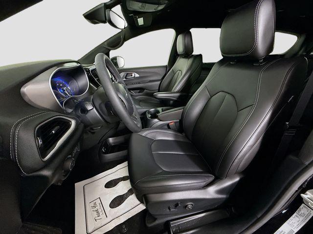 used 2025 Chrysler Pacifica car, priced at $38,990