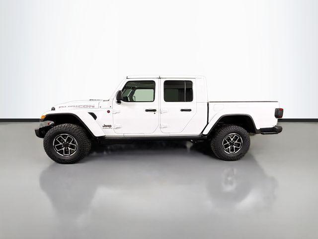 new 2026 Jeep Gladiator car, priced at $53,627