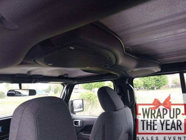 new 2025 Jeep Wrangler car, priced at $33,580