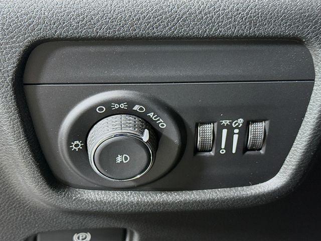 new 2026 Jeep Grand Cherokee L car, priced at $46,817