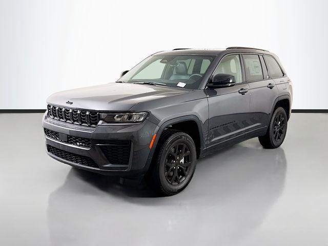 new 2026 Jeep Grand Cherokee car, priced at $42,704