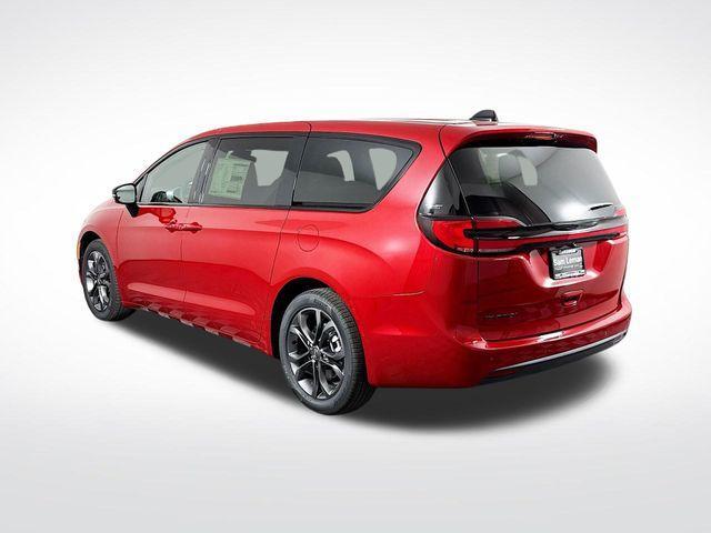 new 2026 Chrysler Pacifica car, priced at $40,560