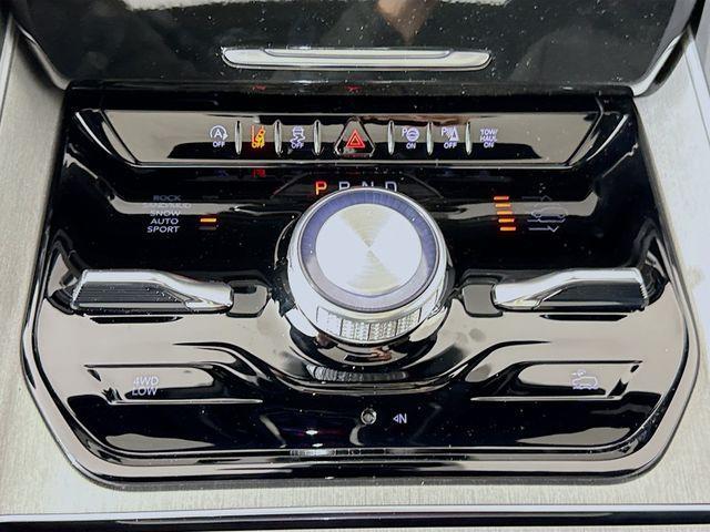 new 2026 Jeep Grand Wagoneer car, priced at $70,267
