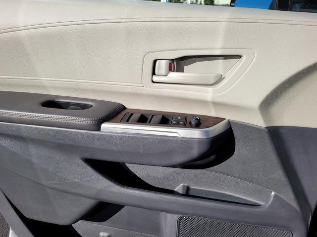 used 2024 Toyota Sienna car, priced at $38,900