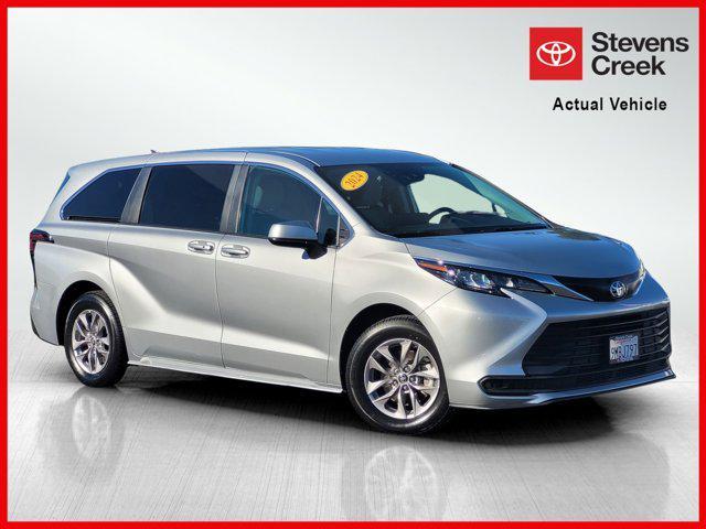 used 2024 Toyota Sienna car, priced at $38,900