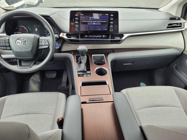 used 2024 Toyota Sienna car, priced at $38,900