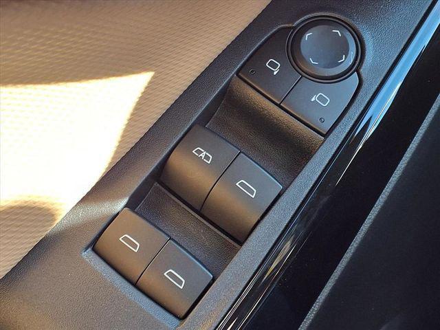 new 2026 Chevrolet Equinox car, priced at $35,395