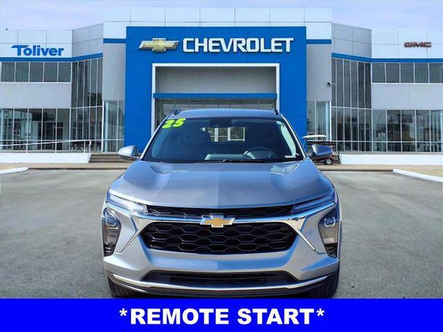 used 2025 Chevrolet Trax car, priced at $20,377