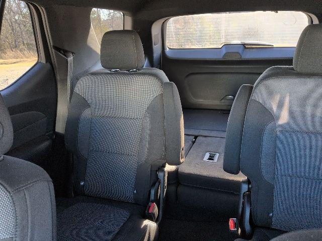 used 2023 Chevrolet Traverse car, priced at $24,370