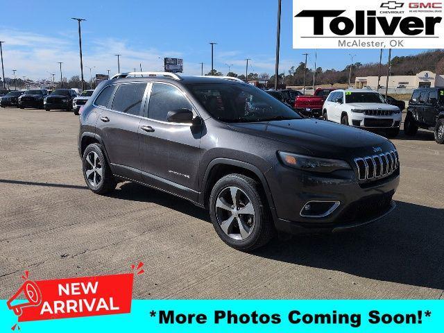 used 2019 Jeep Cherokee car, priced at $13,744