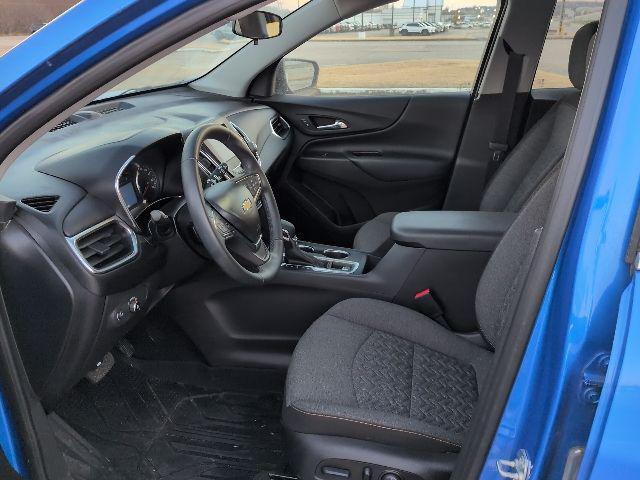 used 2024 Chevrolet Equinox car, priced at $21,628
