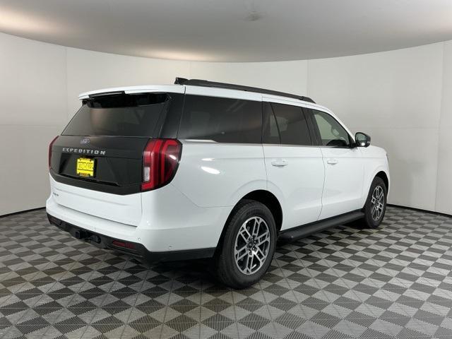 used 2025 Ford Expedition car, priced at $59,971