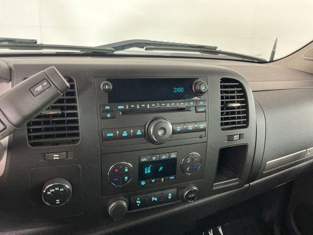 used 2013 Chevrolet Silverado 1500 car, priced at $17,971