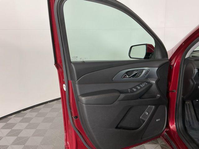 used 2019 Chevrolet Traverse car, priced at $22,171
