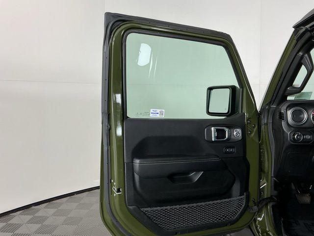 used 2021 Jeep Wrangler Unlimited car, priced at $34,171