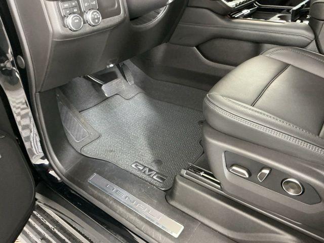 used 2026 GMC Yukon XL car, priced at $89,971
