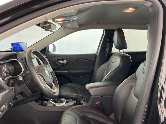 used 2014 Jeep Cherokee car, priced at $9,471