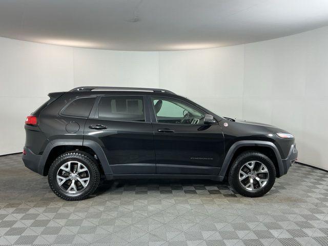 used 2014 Jeep Cherokee car, priced at $9,471