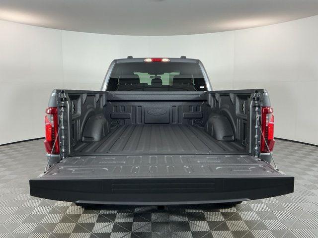 new 2026 Ford F-150 car, priced at $47,620