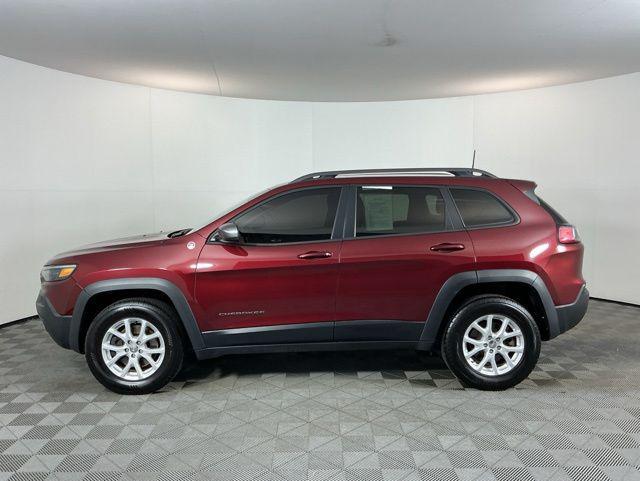 used 2019 Jeep Cherokee car, priced at $22,171