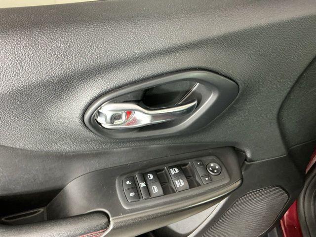 used 2019 Jeep Cherokee car, priced at $22,171