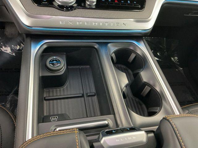 new 2026 Ford Expedition car, priced at $81,041