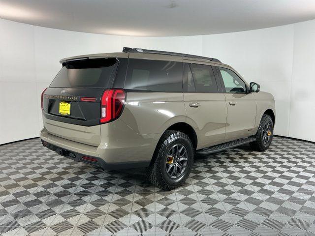 new 2026 Ford Expedition car, priced at $86,230